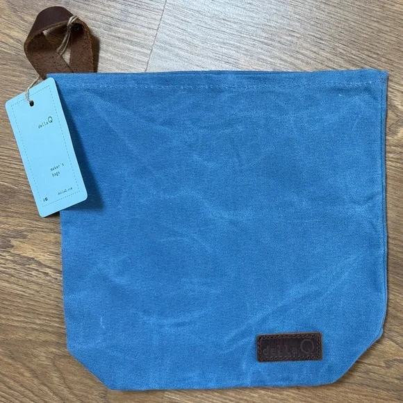 Destash Sale! Della Q Canvas Knit Sack and Della Q Maker’s Mini Zip Square - Picture 2 of 4